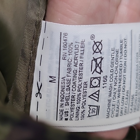 Puffer Jacket - Picture 4 of 5